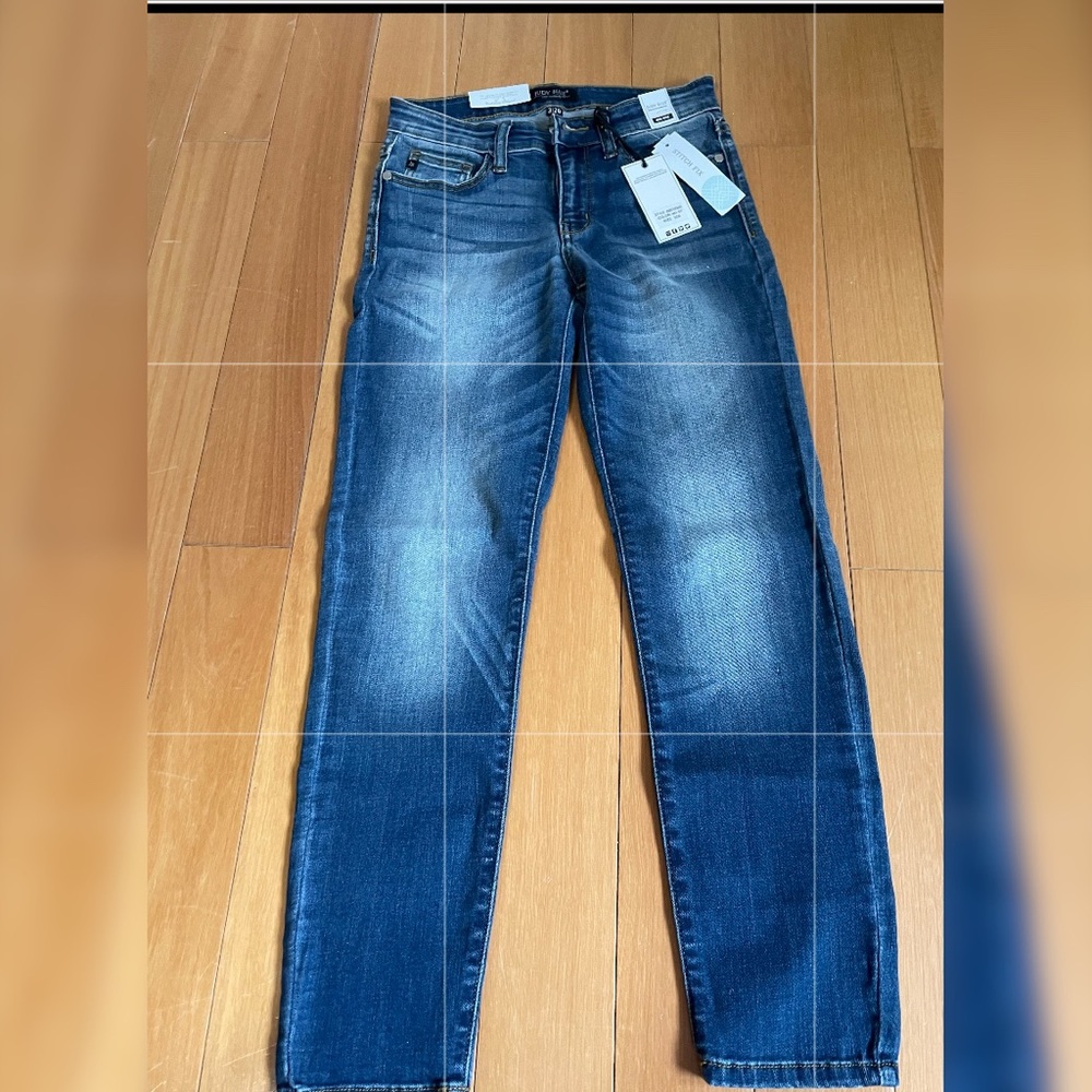 Judy Blue Jeans SOLD
